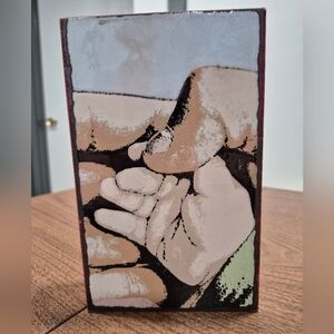 Houston Llew Retired Spiritile 071 'Hello!' Elizabeth Stone Quote